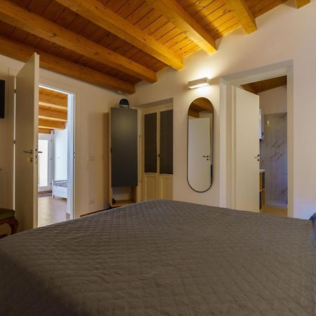 Maquedino Holiday Home & Terrace - Cozy Central Loft باليرمو المظهر الخارجي الصورة