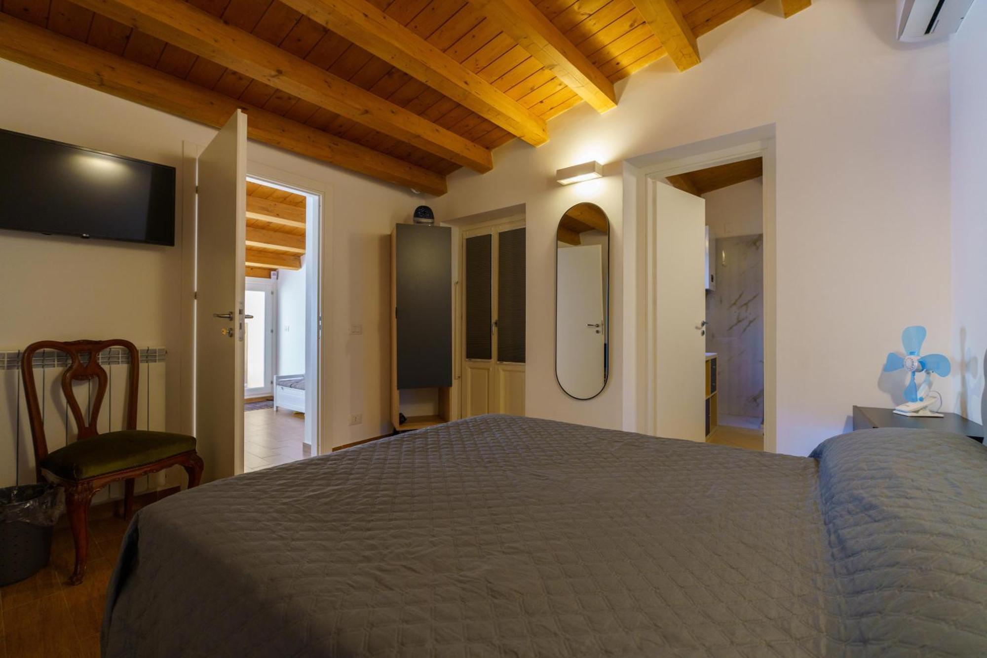 Maquedino Holiday Home & Terrace - Cozy Central Loft باليرمو المظهر الخارجي الصورة
