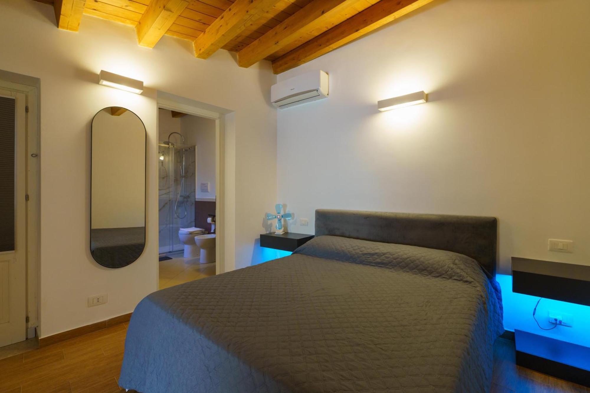 Maquedino Holiday Home & Terrace - Cozy Central Loft باليرمو المظهر الخارجي الصورة
